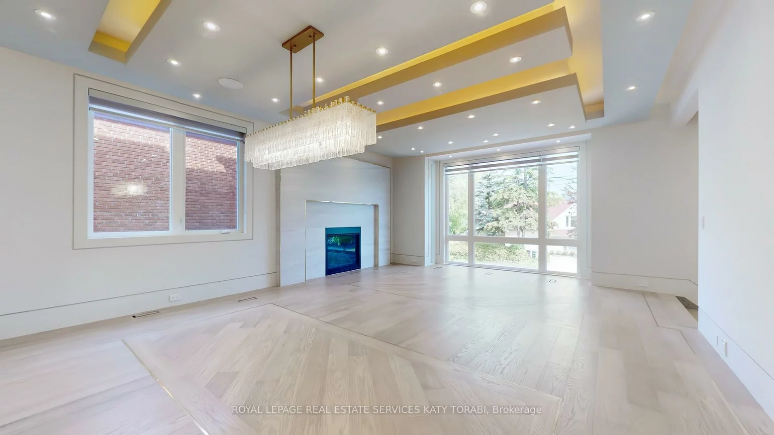 49, Abitibi, Newtonbrook East, Toronto