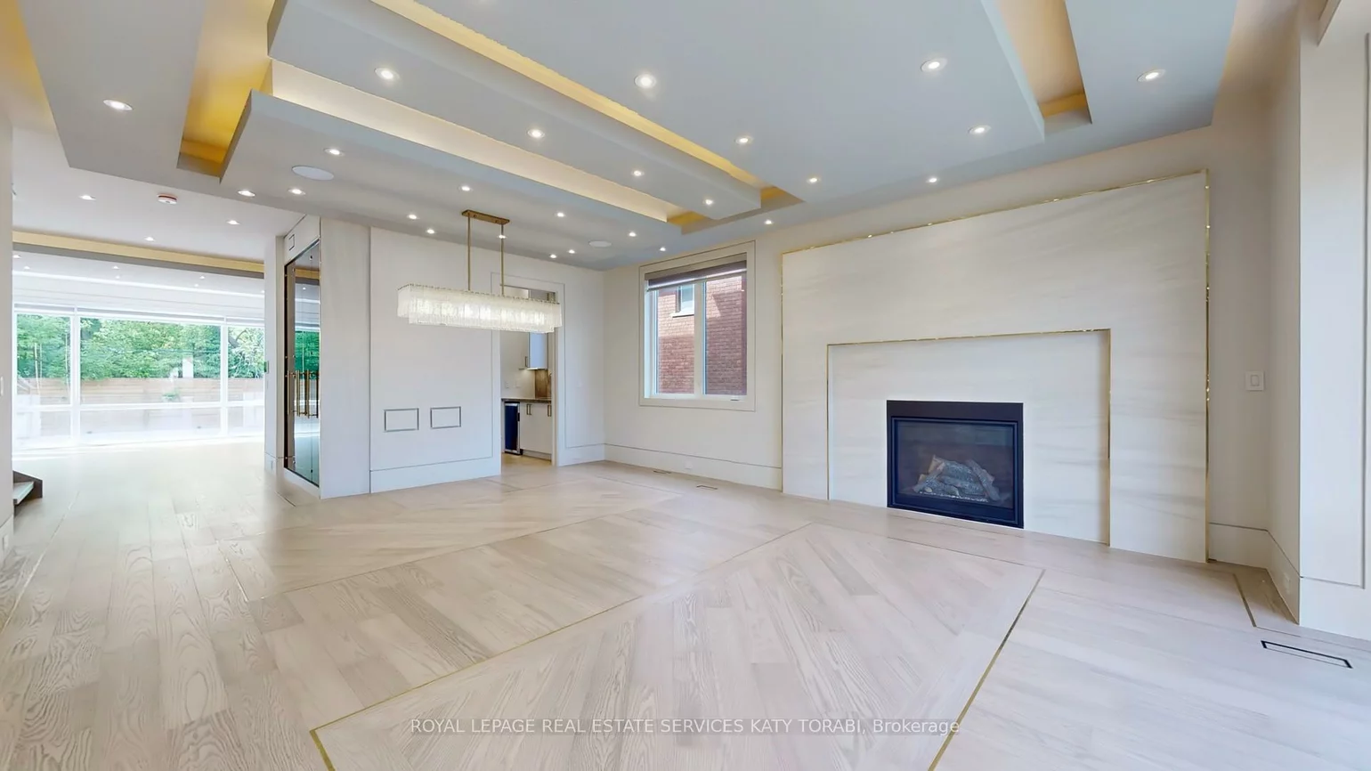 49, Abitibi, Newtonbrook East, Toronto