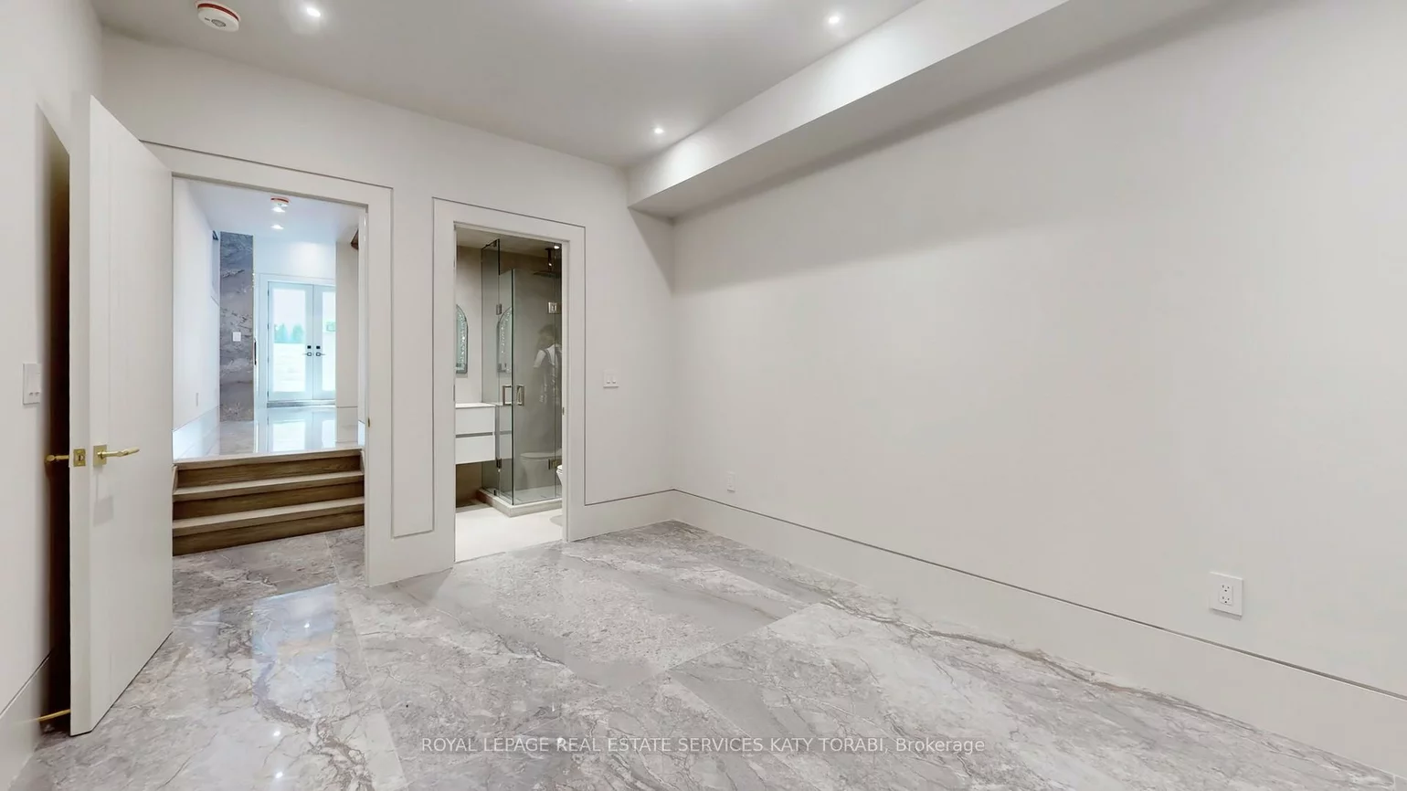 49, Abitibi, Newtonbrook East, Toronto
