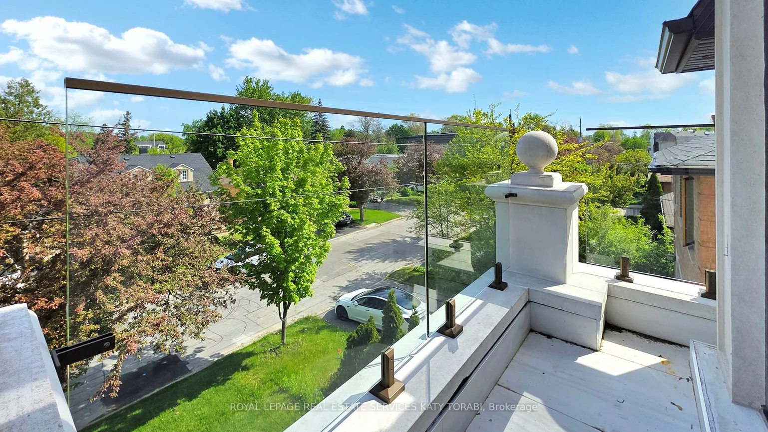 49, Abitibi, Newtonbrook East, Toronto