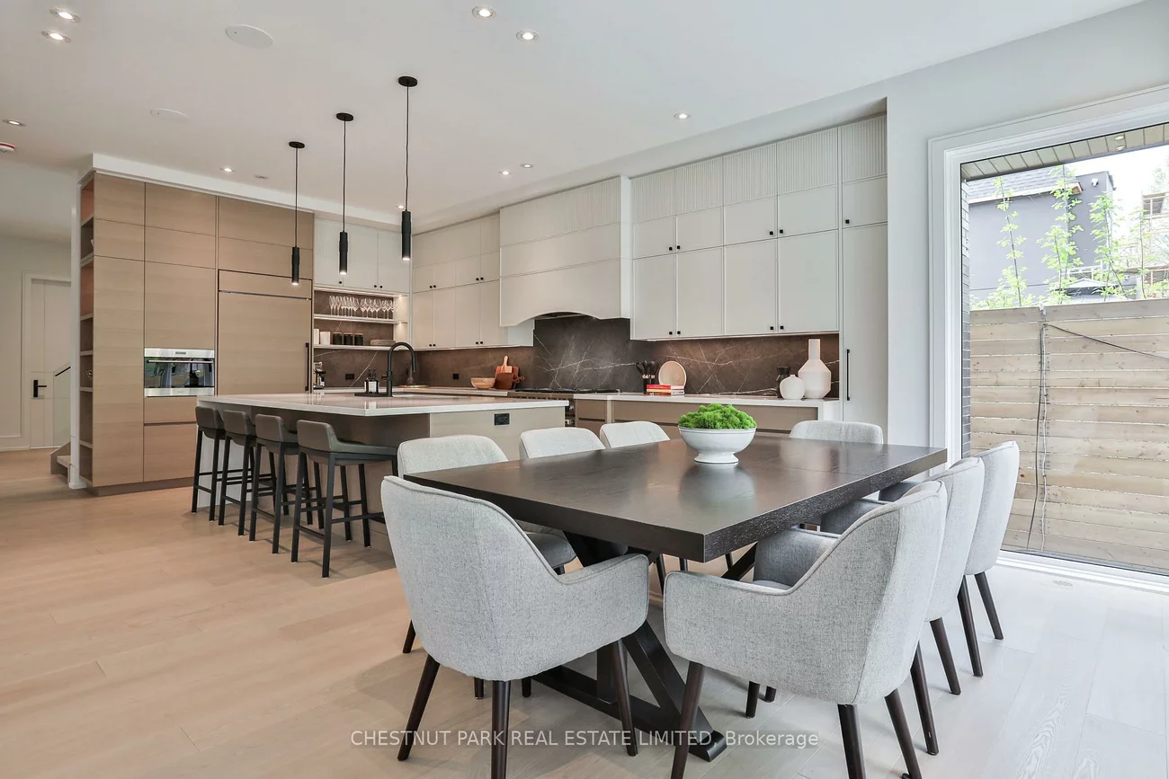 2, Marchwood, Lansing-Westgate, Toronto