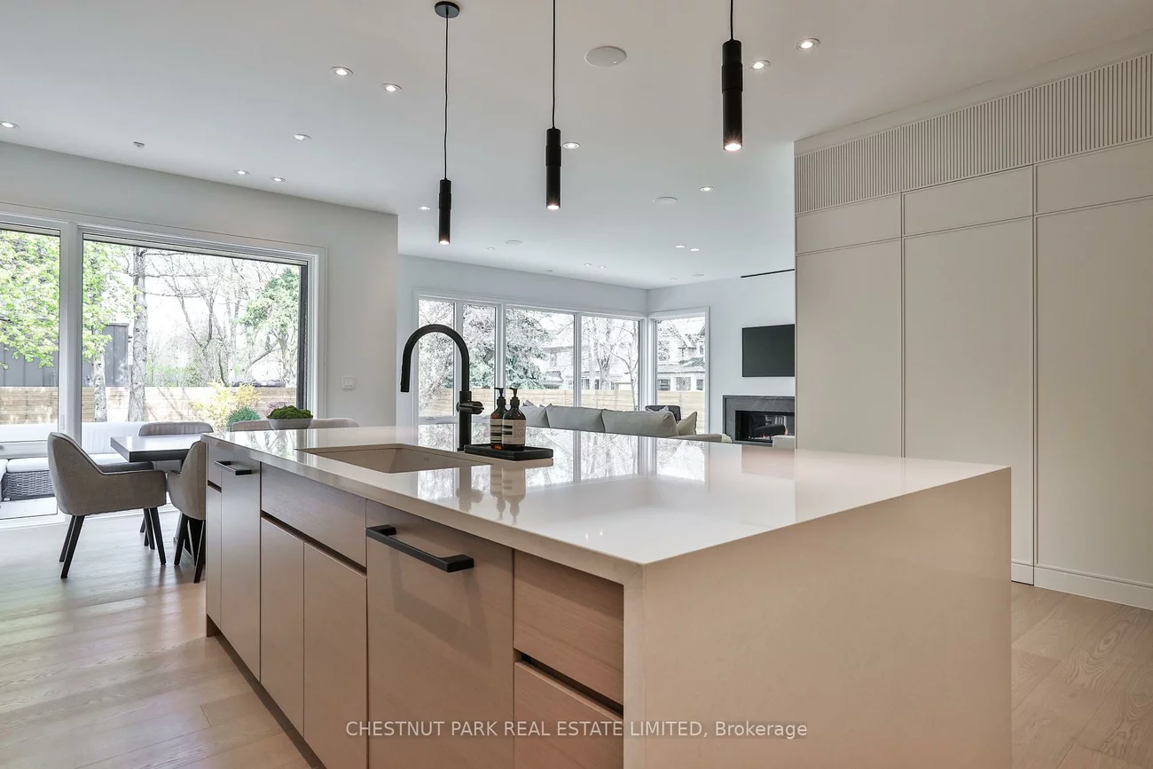 2, Marchwood, Lansing-Westgate, Toronto