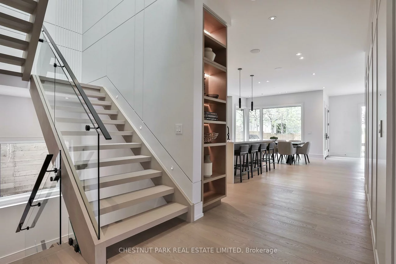 2, Marchwood, Lansing-Westgate, Toronto