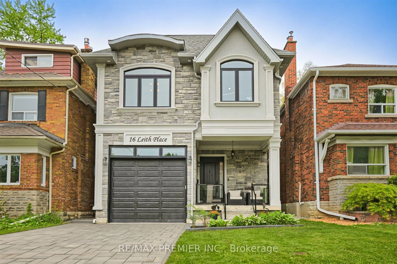 16, Leith, Lawrence Park North, Toronto
