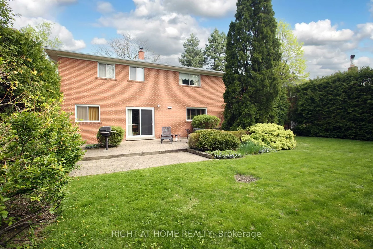 113, Lord Seaton, St. Andrew-Windfields, Toronto