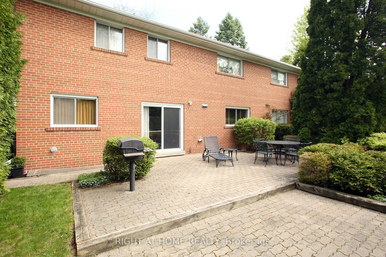 113, Lord Seaton, St. Andrew-Windfields, Toronto