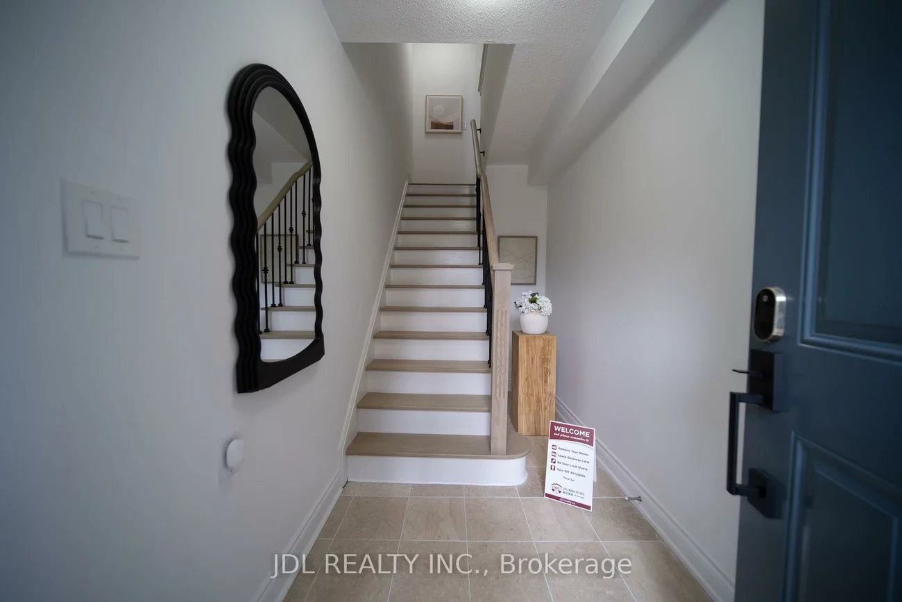 51, Routliffe, Newtonbrook West, Toronto