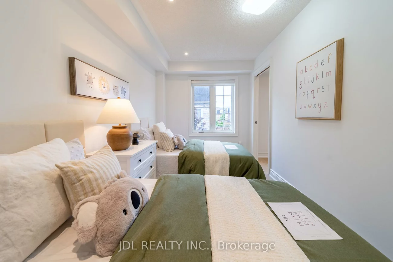 51, Routliffe, Newtonbrook West, Toronto
