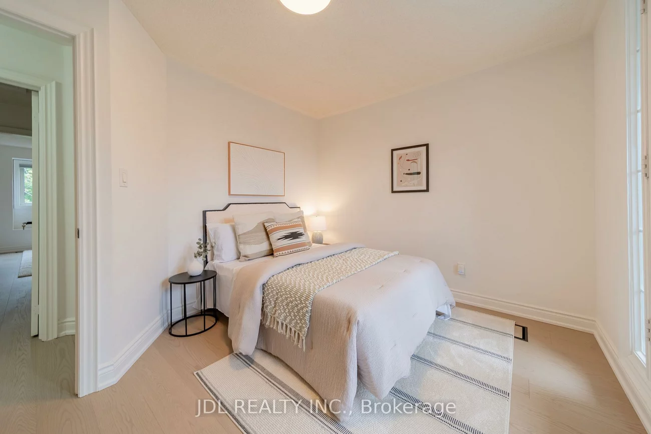 51, Routliffe, Newtonbrook West, Toronto