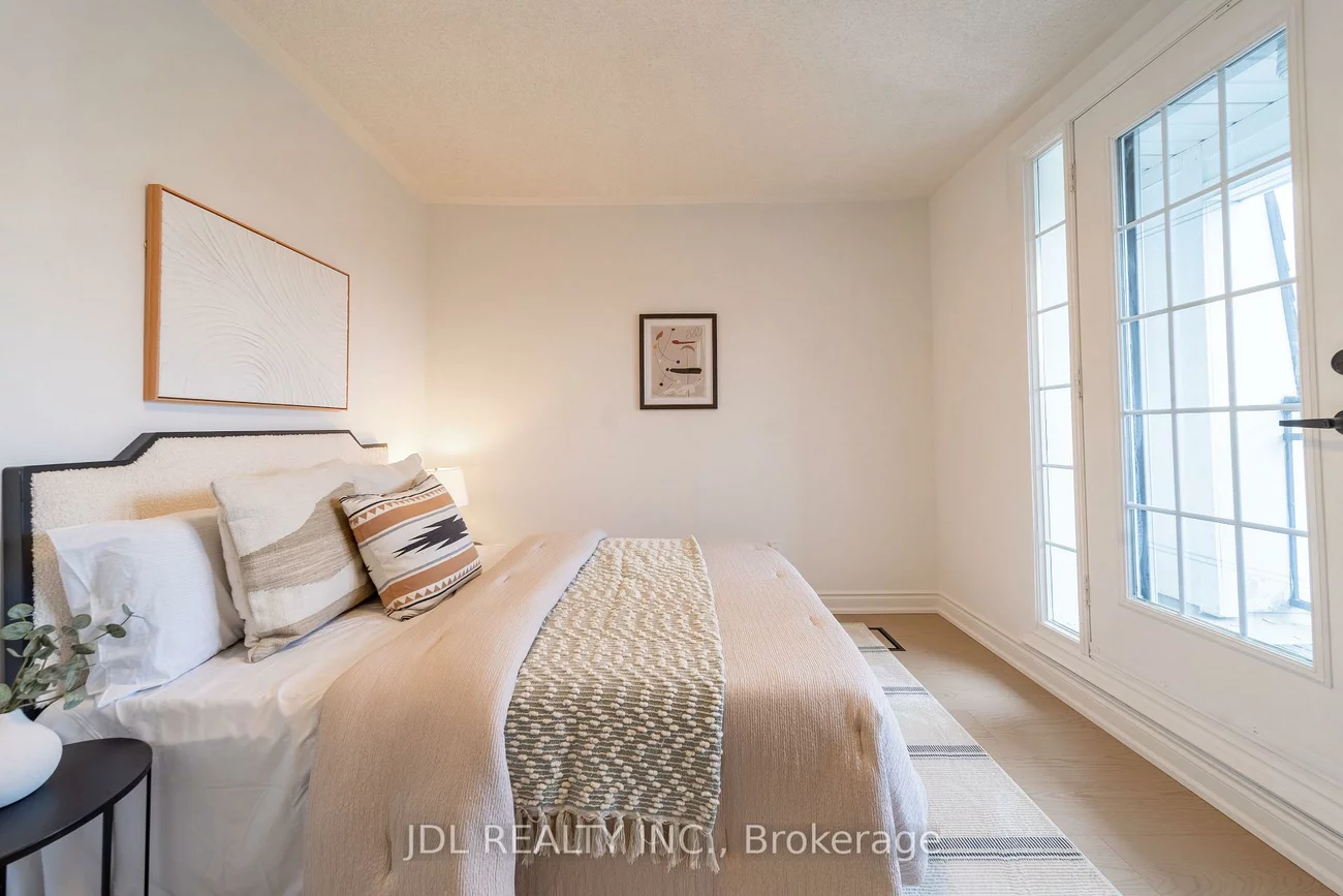 51, Routliffe, Newtonbrook West, Toronto