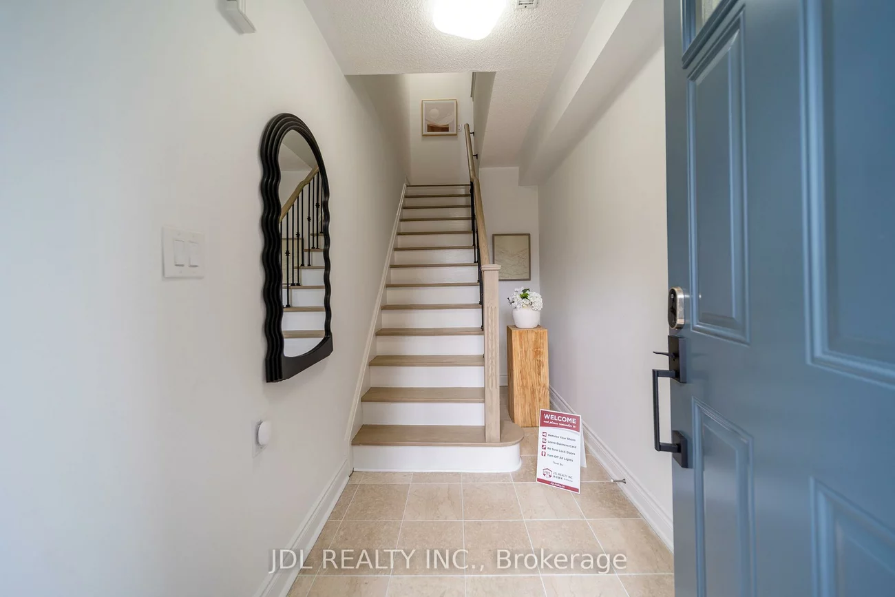 51, Routliffe, Newtonbrook West, Toronto