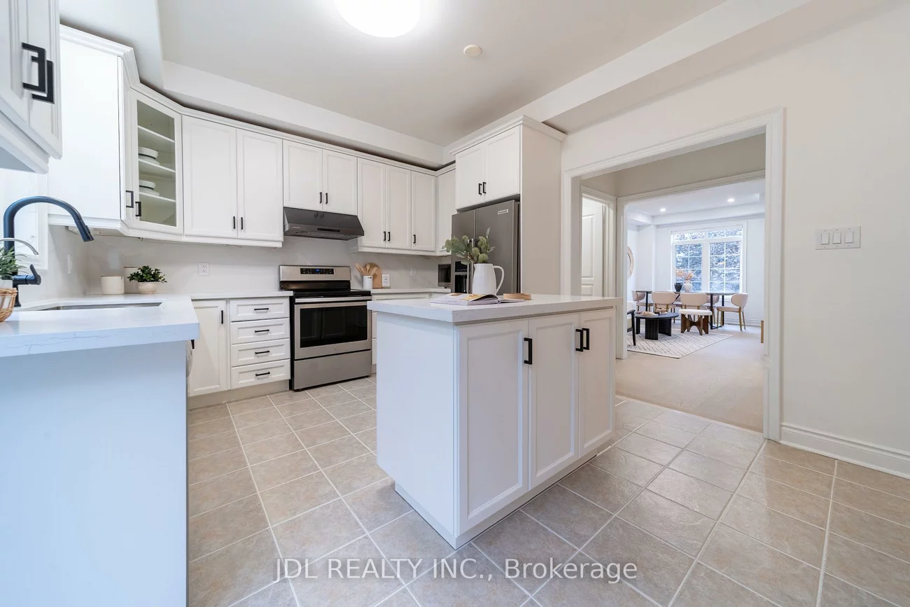 51, Routliffe, Newtonbrook West, Toronto