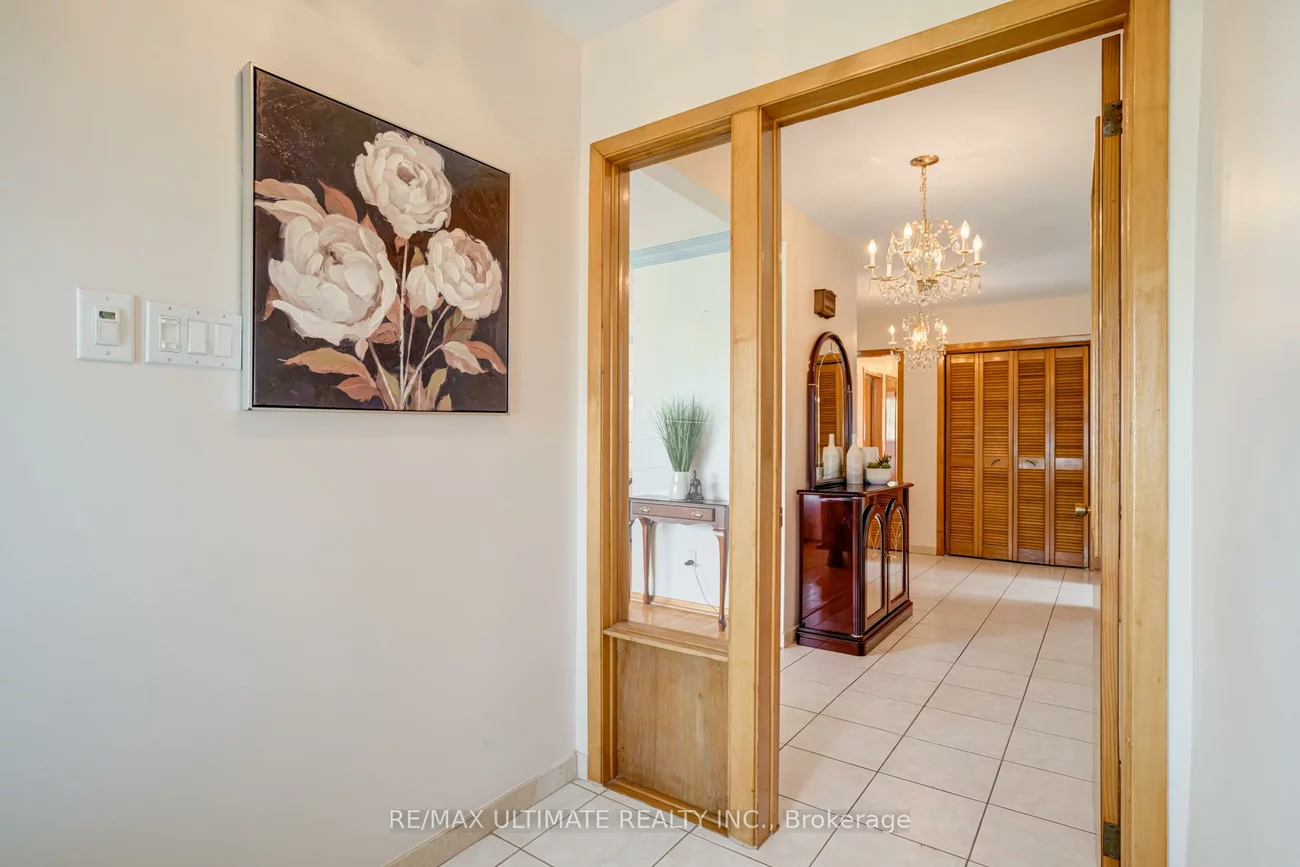 70, Bickerton, Pleasant View, Toronto
