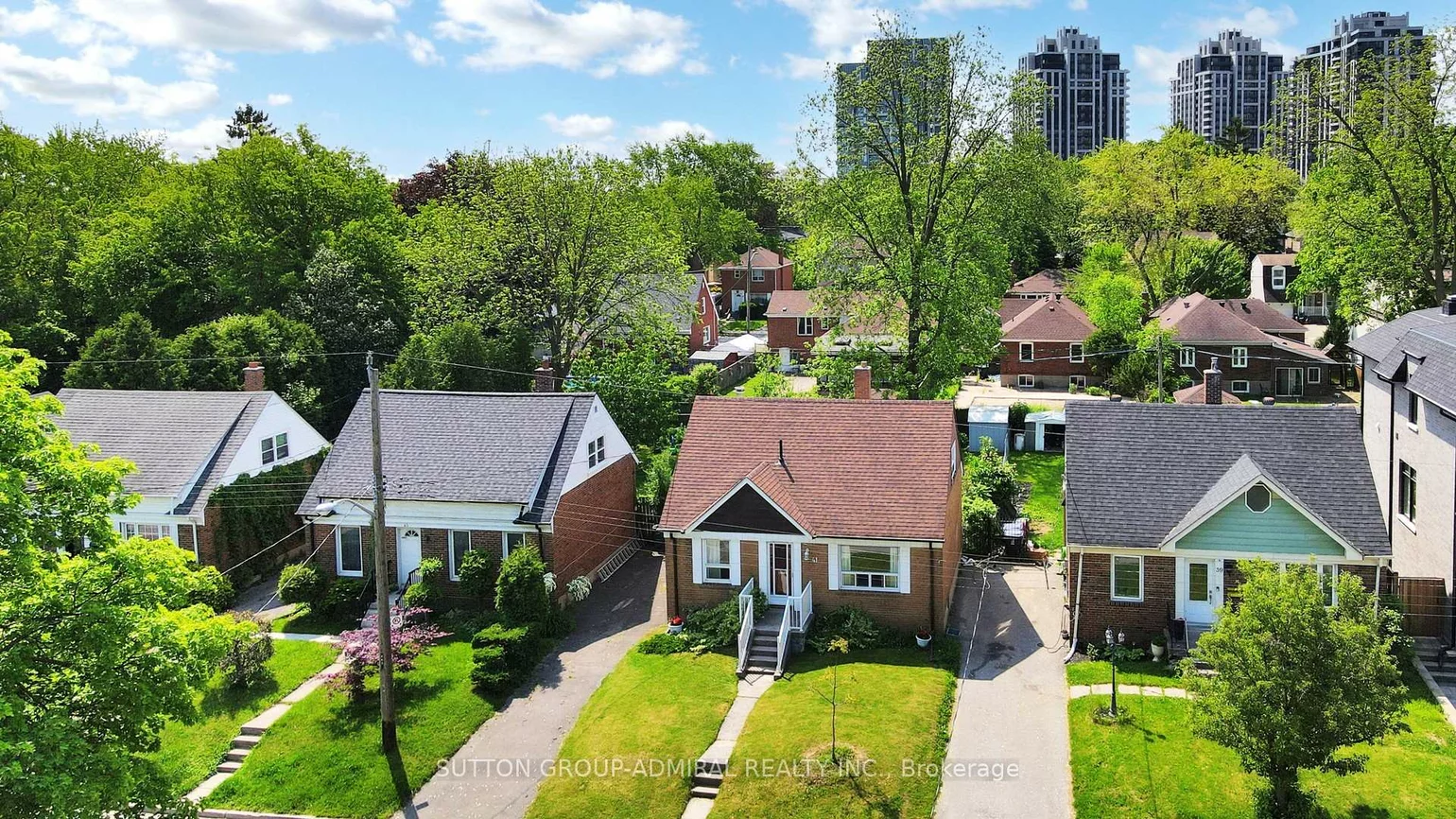 41, Anndale, Willowdale East, Toronto