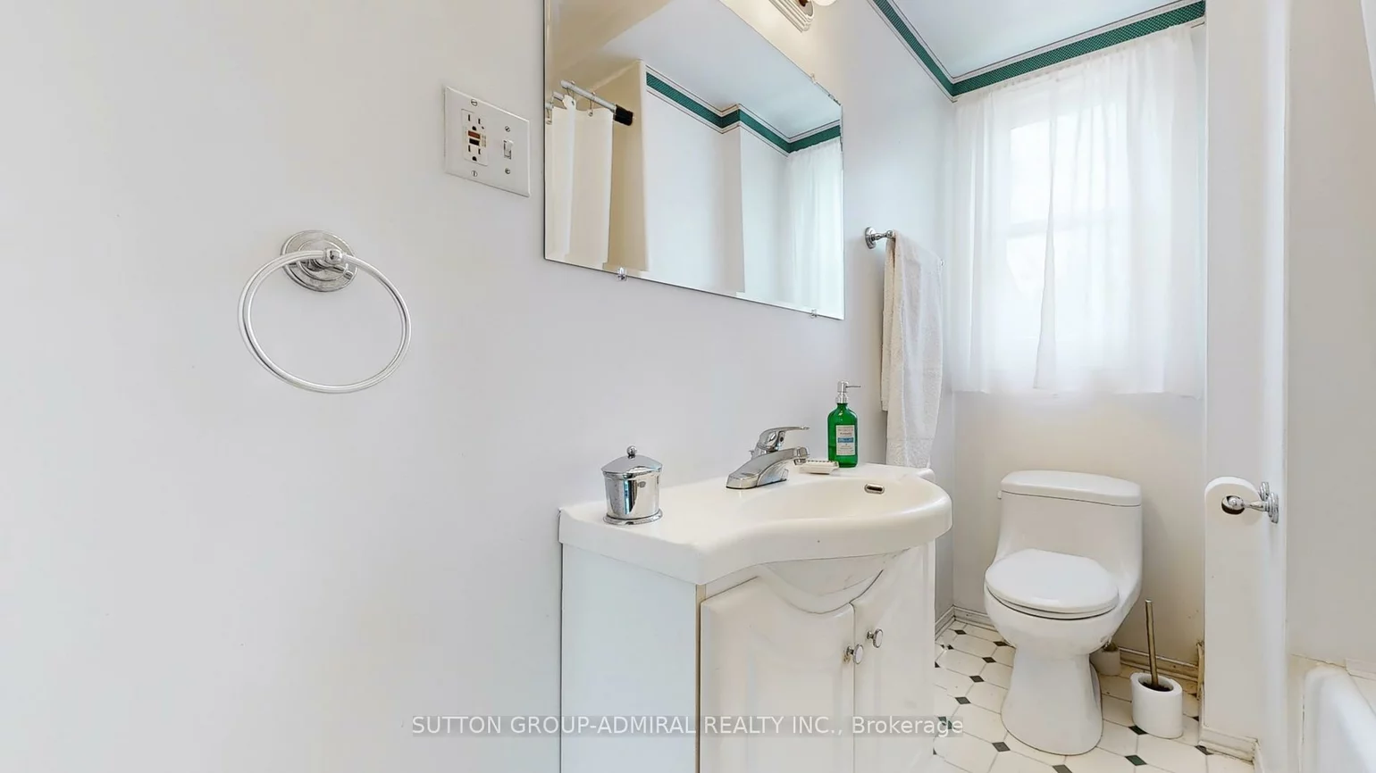 41, Anndale, Willowdale East, Toronto