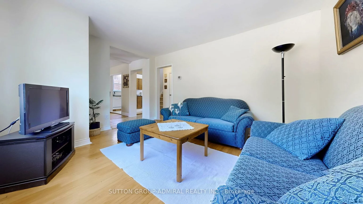 41, Anndale, Willowdale East, Toronto