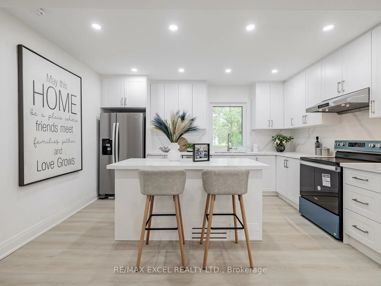 106, Pleasant, Newtonbrook West, Toronto