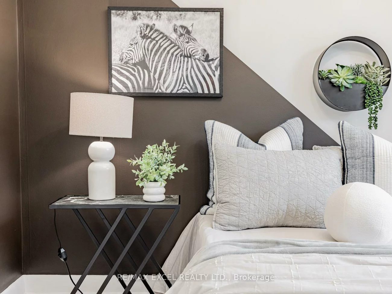 106, Pleasant, Newtonbrook West, Toronto