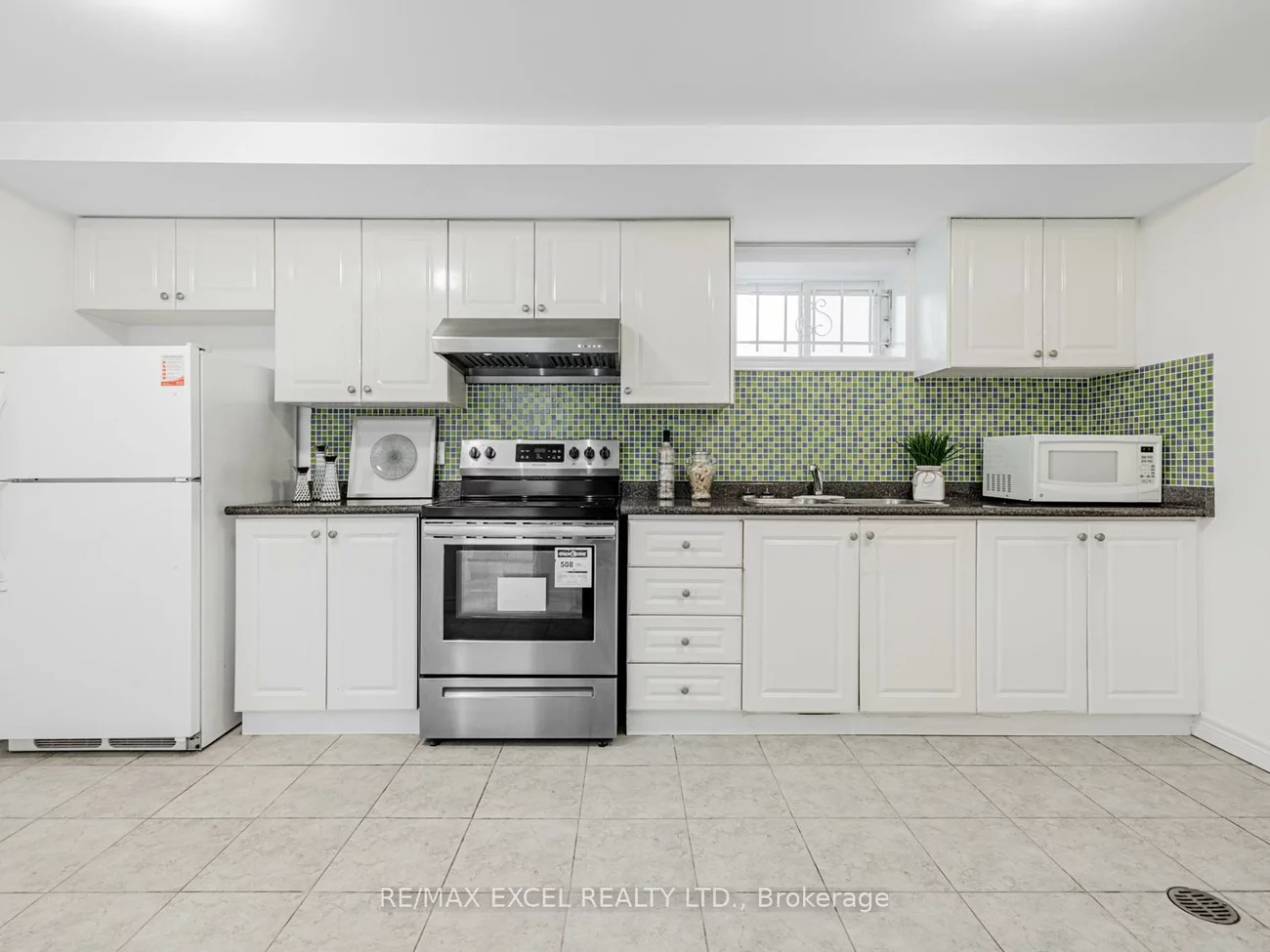 106, Pleasant, Newtonbrook West, Toronto