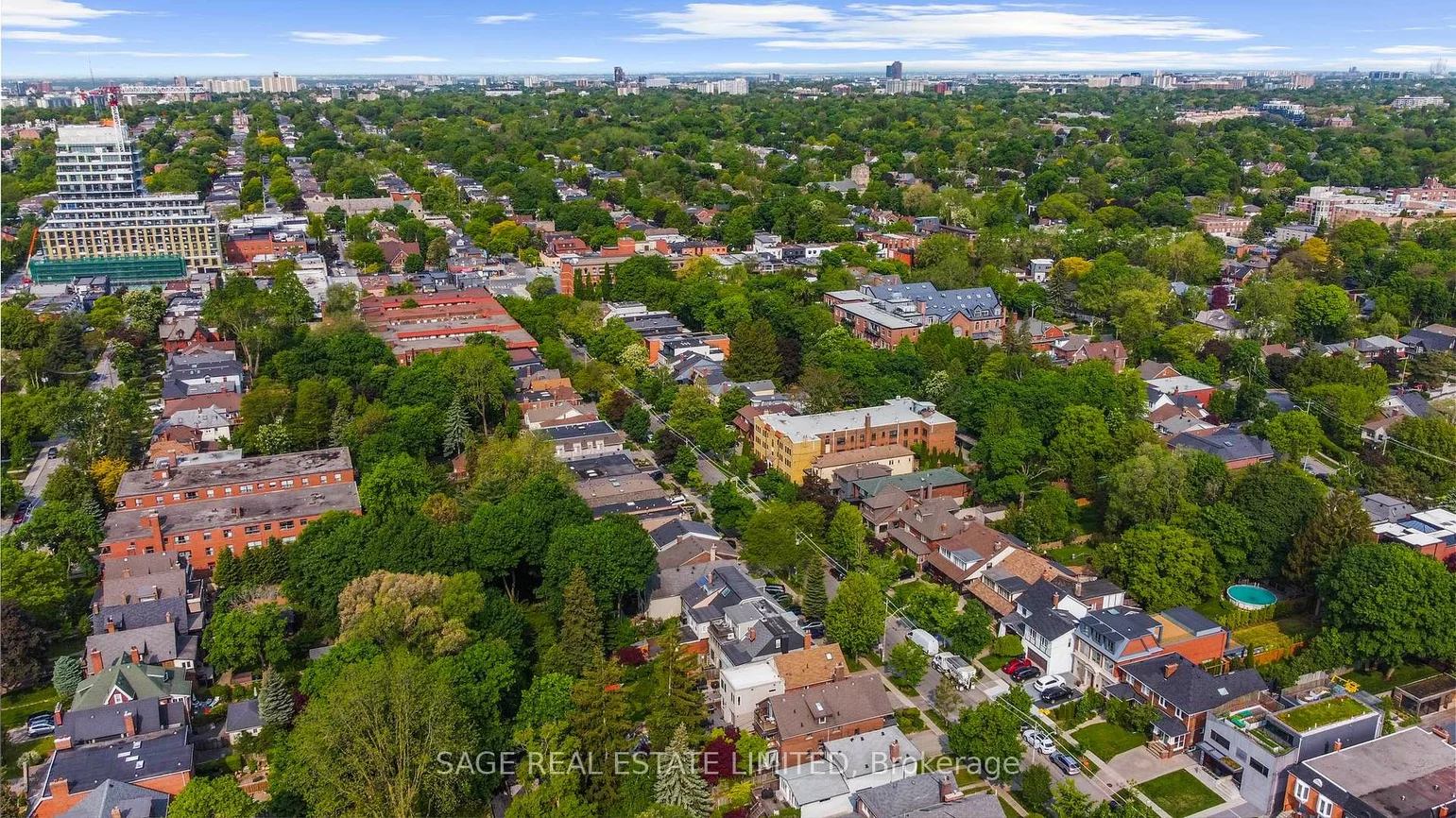 42, Sherwood, Mount Pleasant East, Toronto