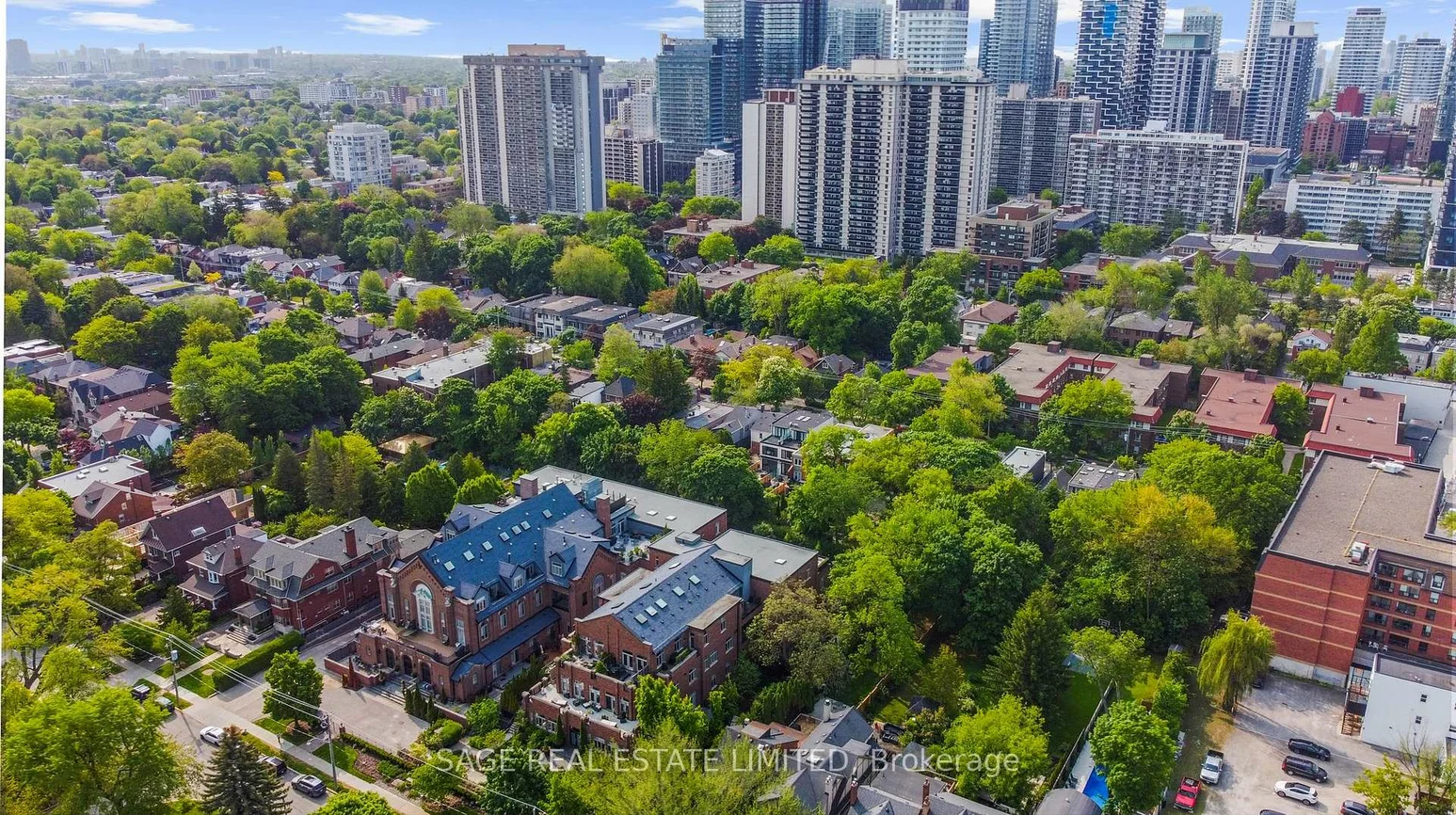 42, Sherwood, Mount Pleasant East, Toronto
