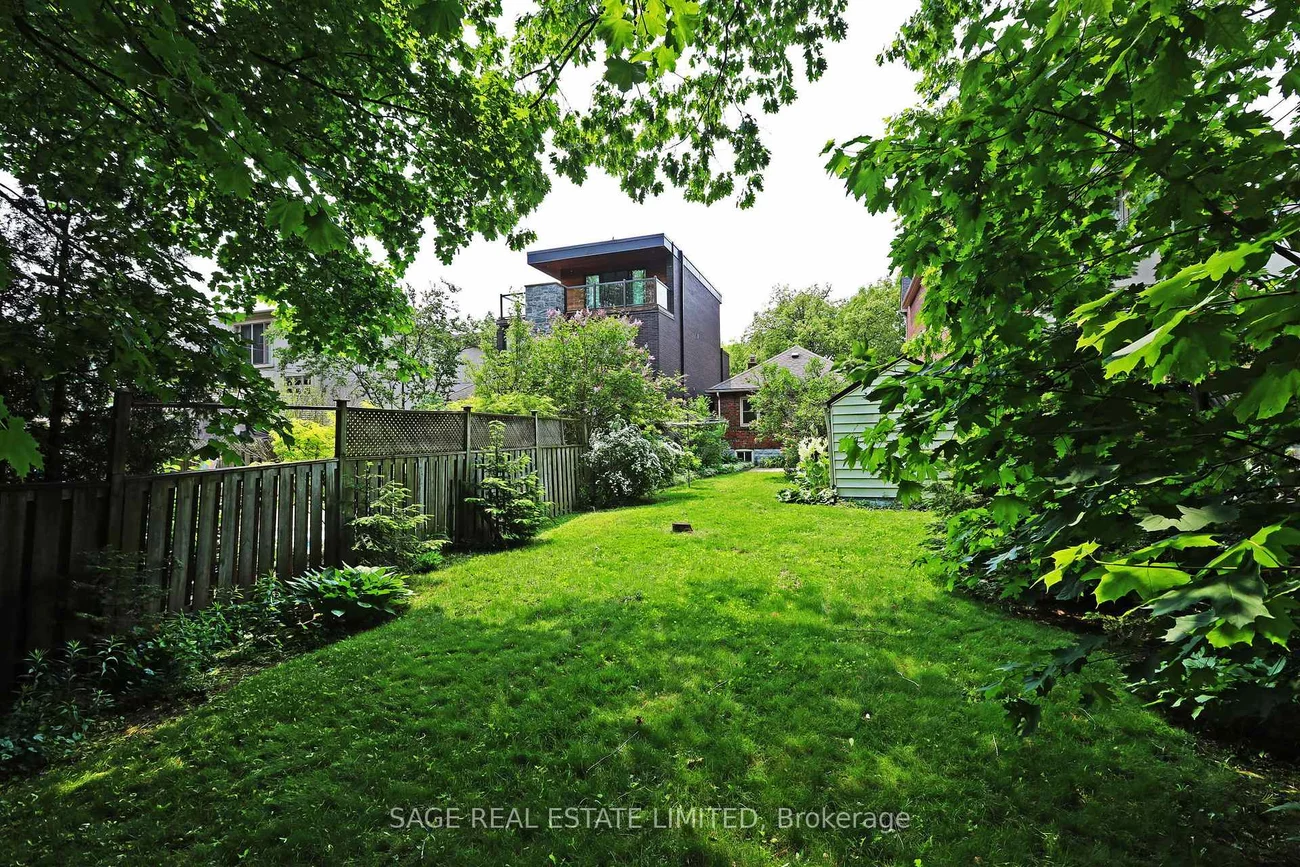 61, Banff, Mount Pleasant East, Toronto