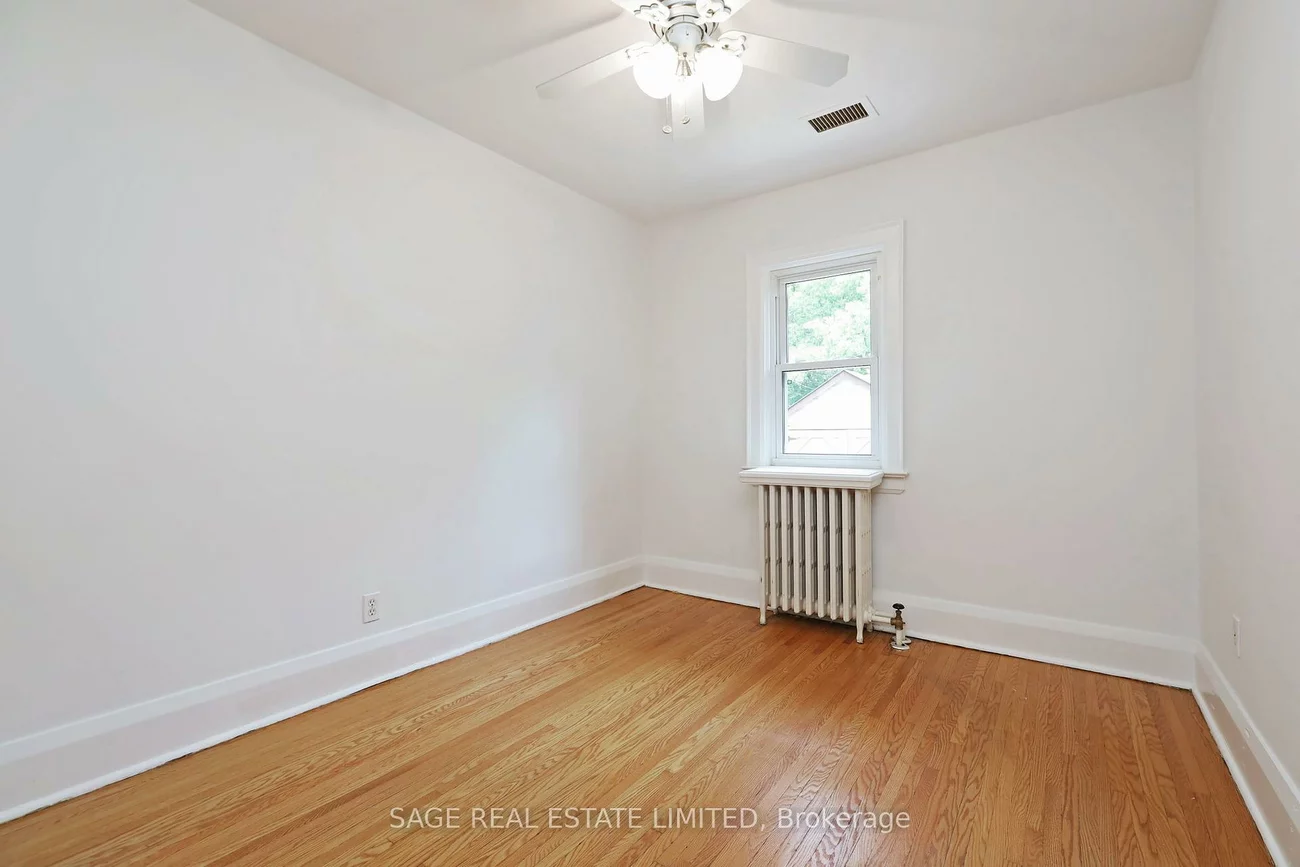 61, Banff, Mount Pleasant East, Toronto