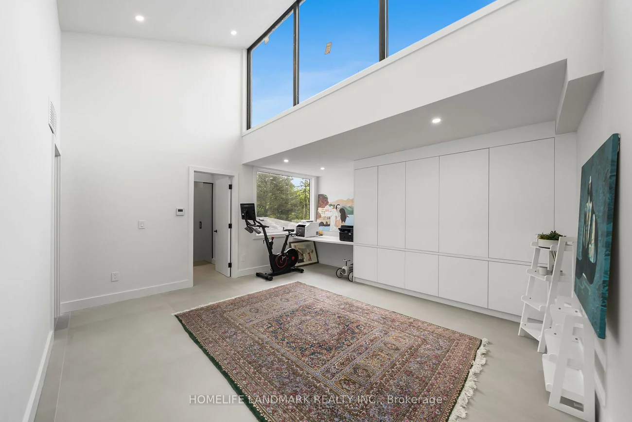 12, Misty, Banbury-Don Mills, Toronto