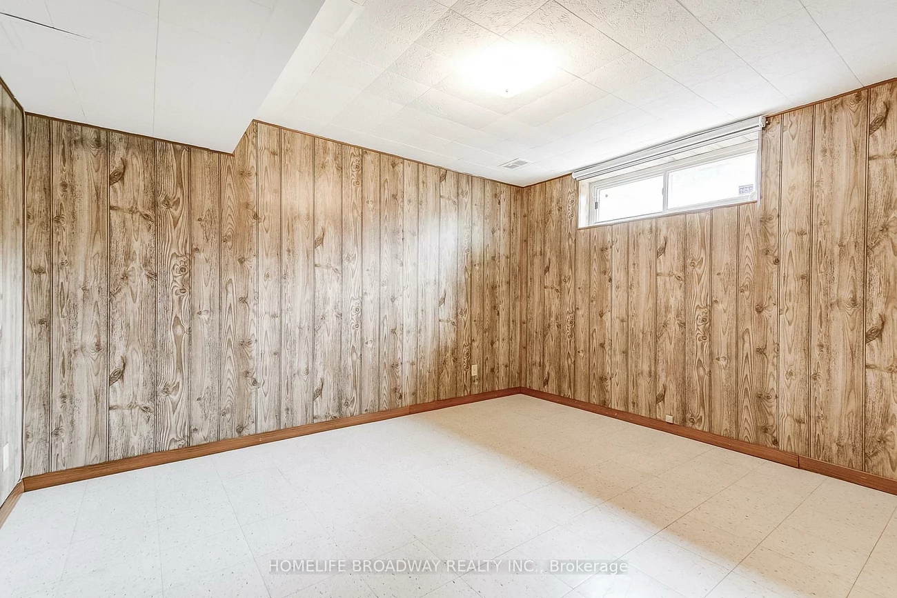 45, Hurlingham, Banbury-Don Mills, Toronto