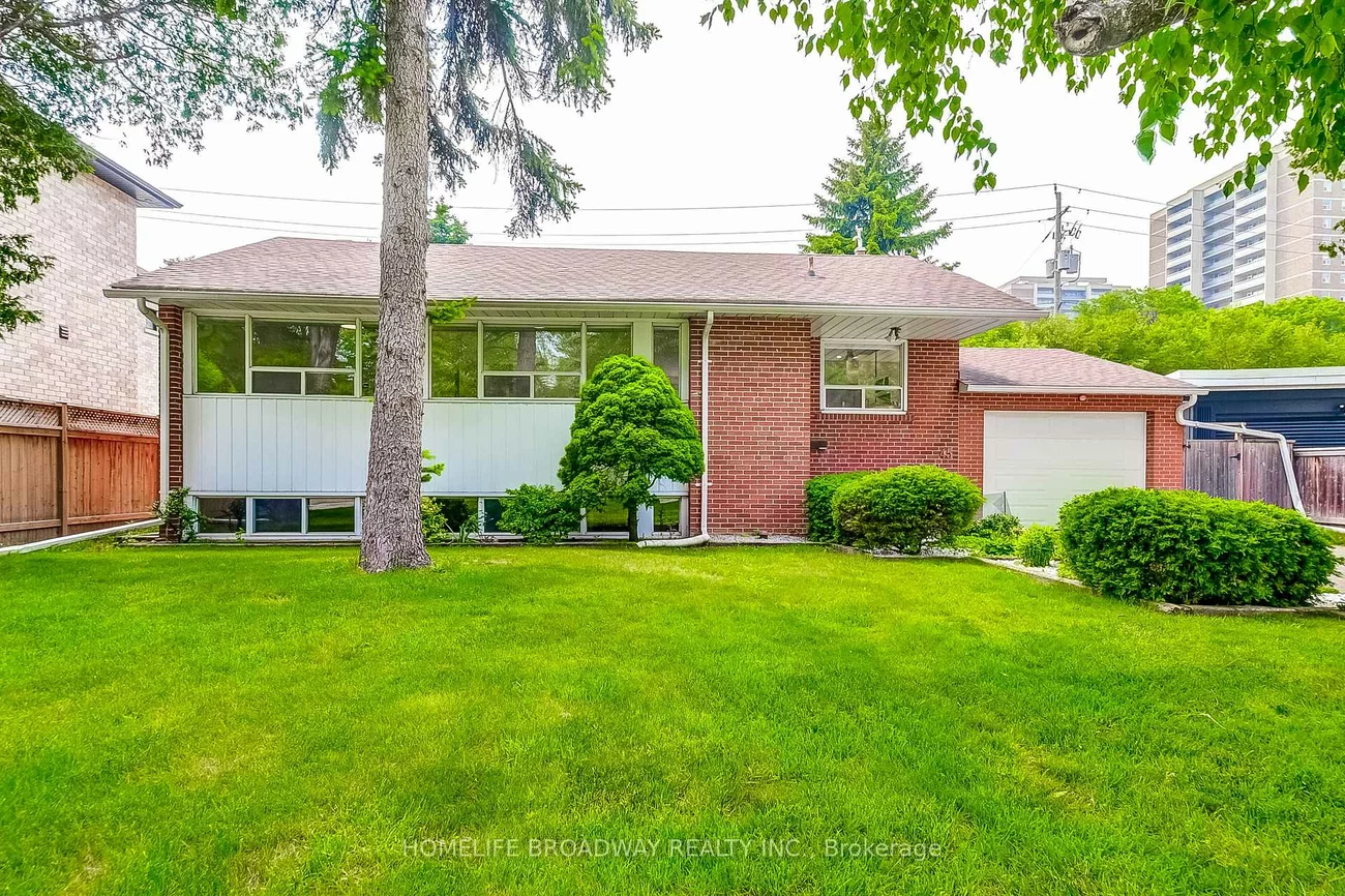 45, Hurlingham, Banbury-Don Mills, Toronto