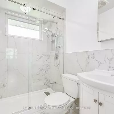 45, Hurlingham, Banbury-Don Mills, Toronto