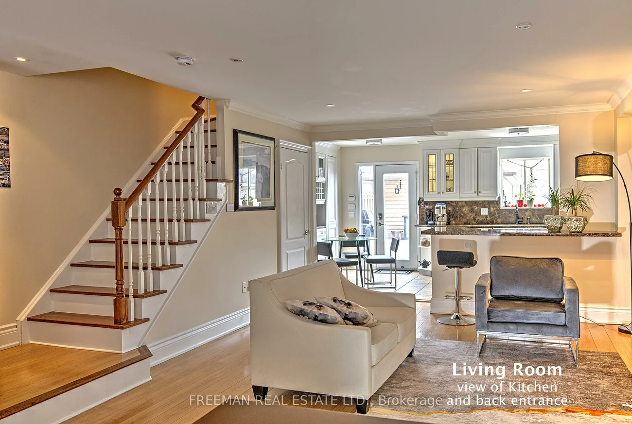 35, Acores, Wychwood, Toronto