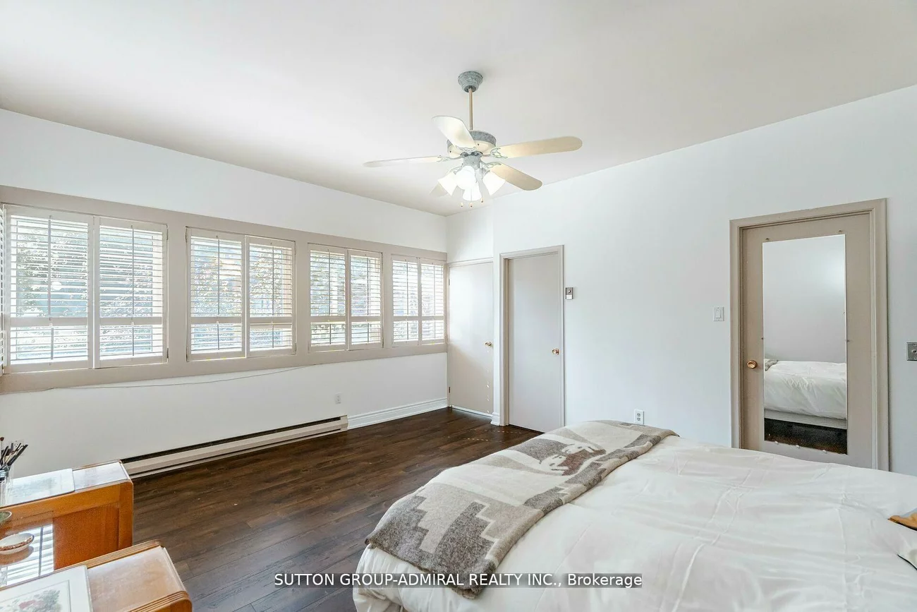 23, Vinci, Clanton Park, Toronto