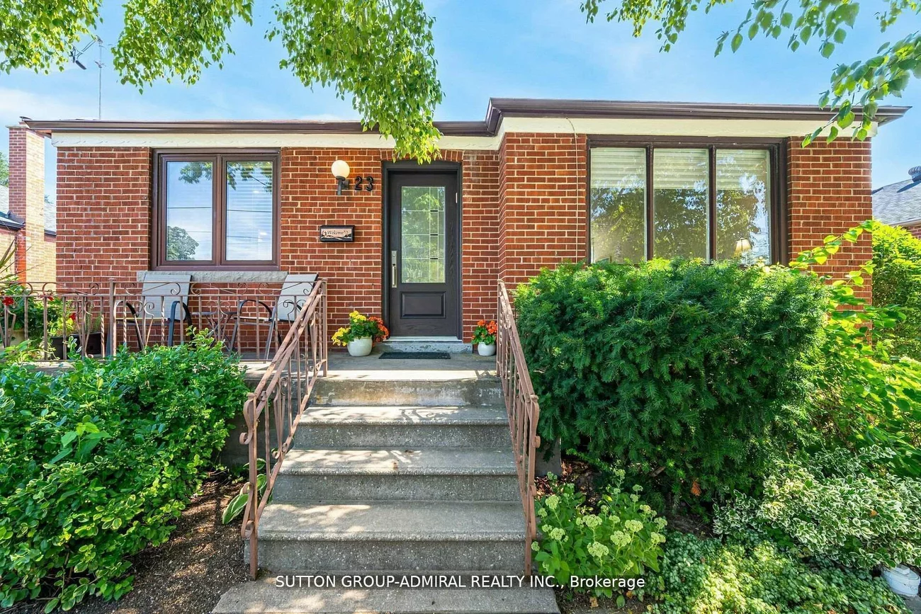 23, Vinci, Clanton Park, Toronto
