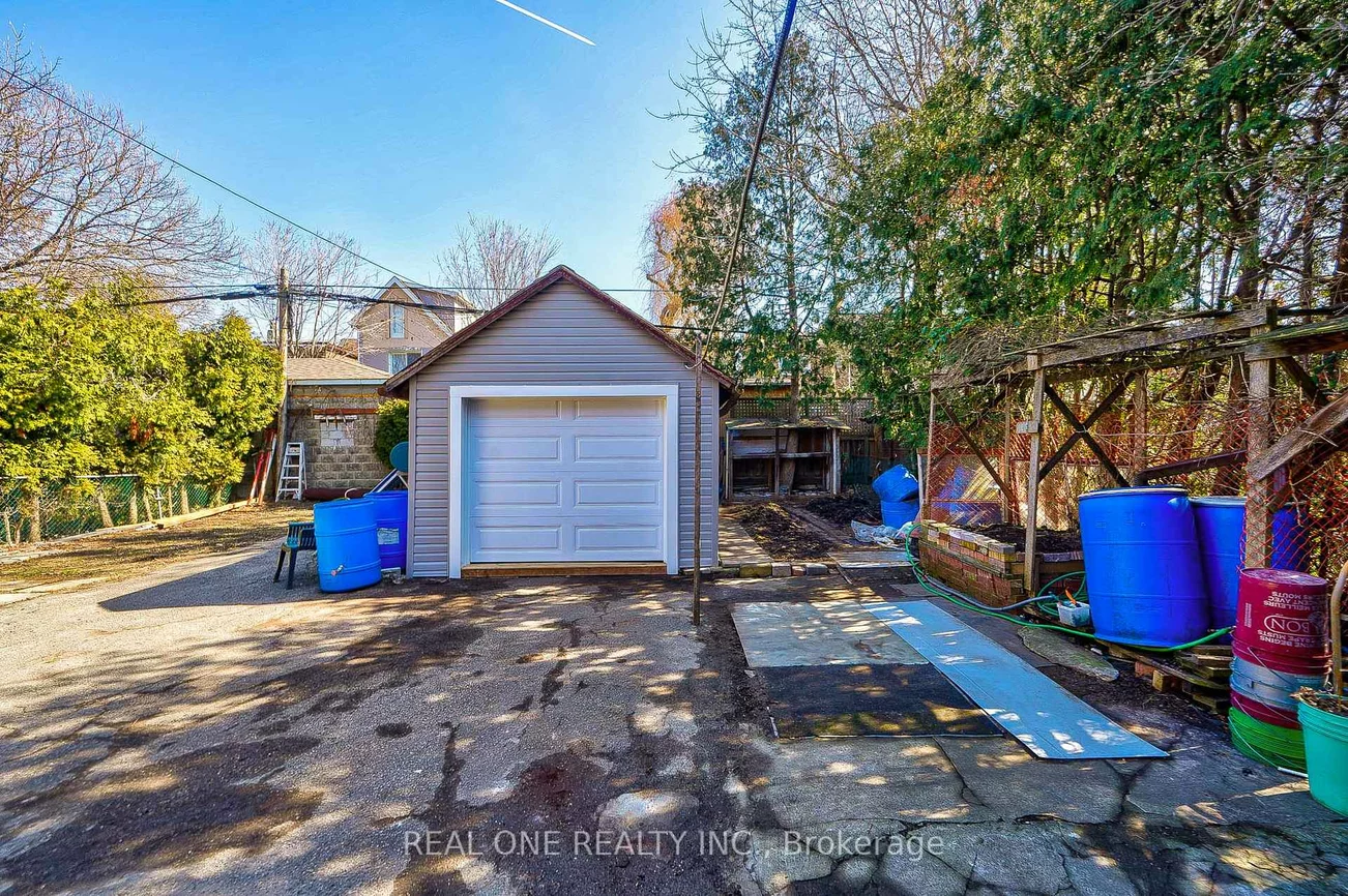 157, Glenholme, Oakwood Village, Toronto