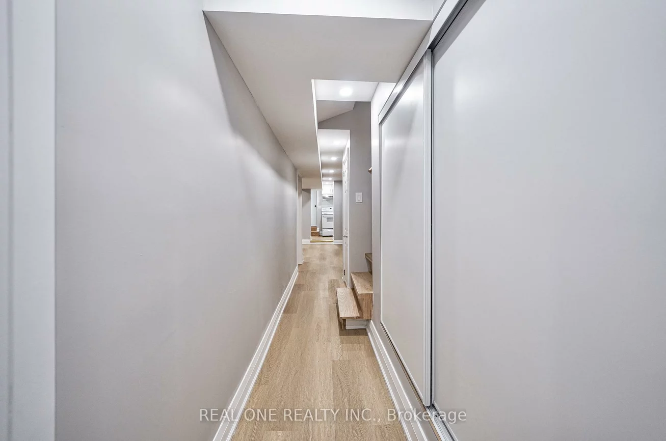 157, Glenholme, Oakwood Village, Toronto