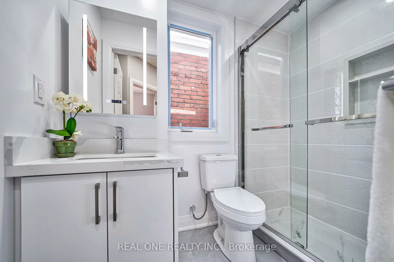 157, Glenholme, Oakwood Village, Toronto
