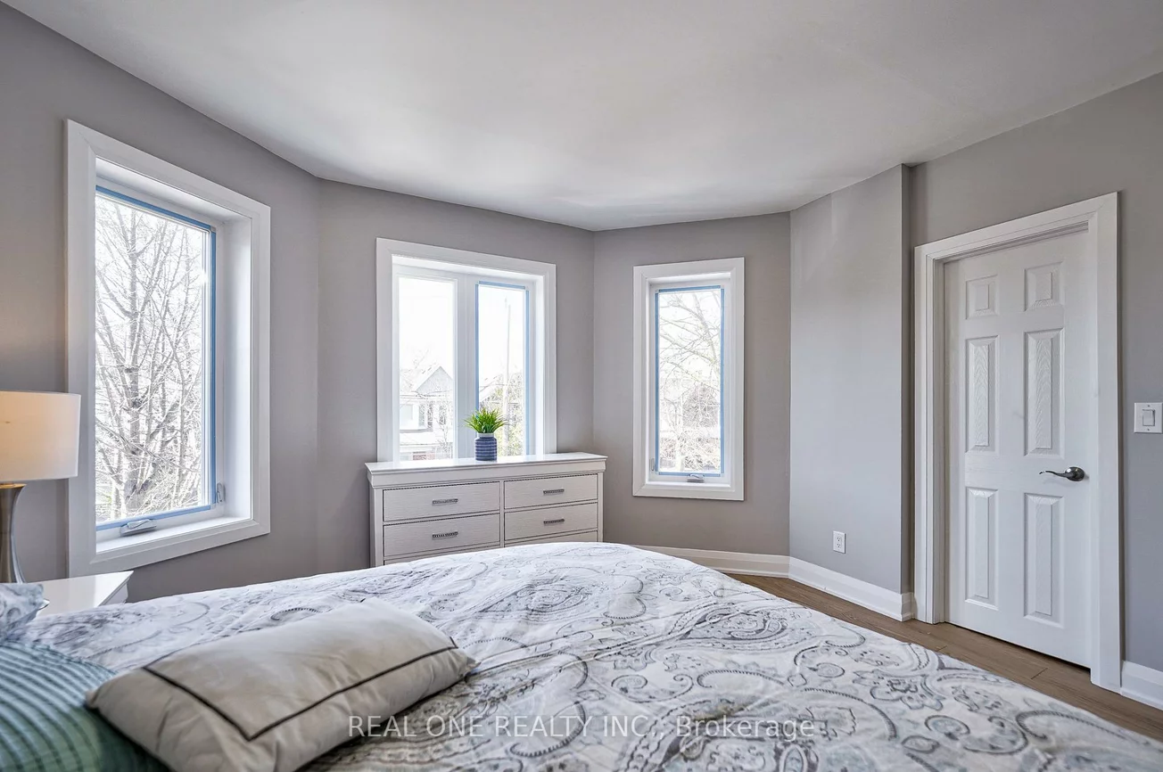 157, Glenholme, Oakwood Village, Toronto