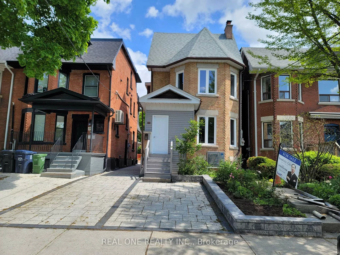 157, Glenholme, Oakwood Village, Toronto