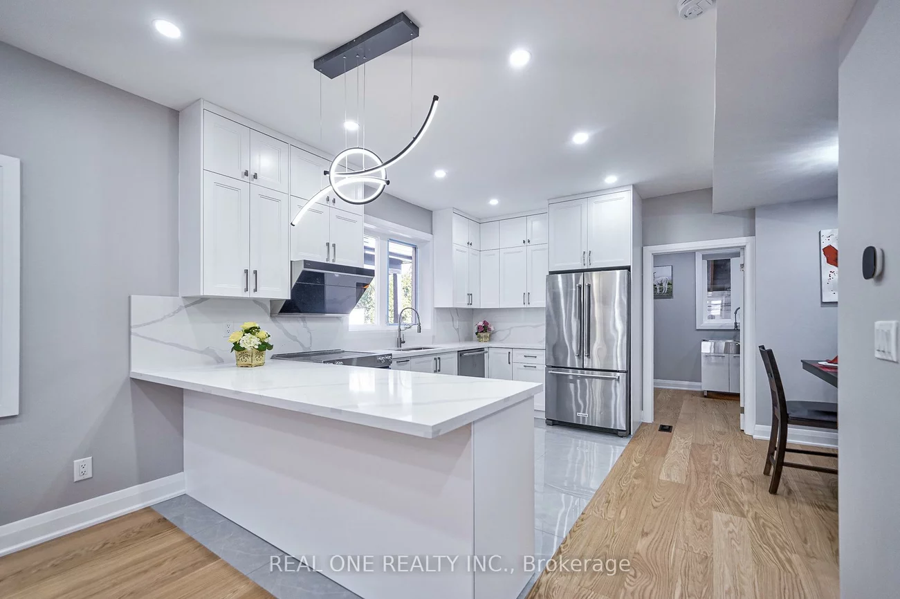 157, Glenholme, Oakwood Village, Toronto