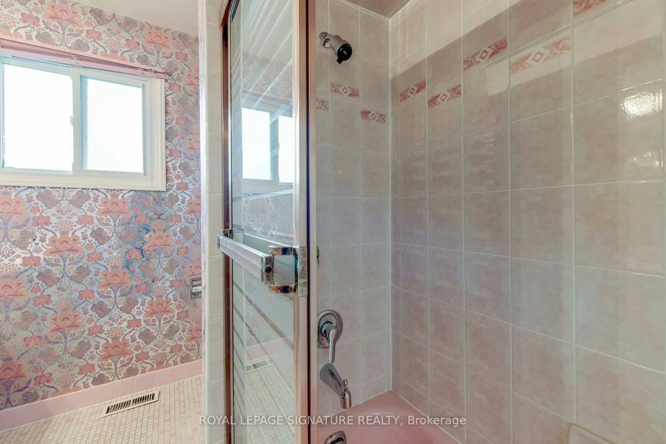 3, Rockland, Bayview Woods-Steeles, Toronto