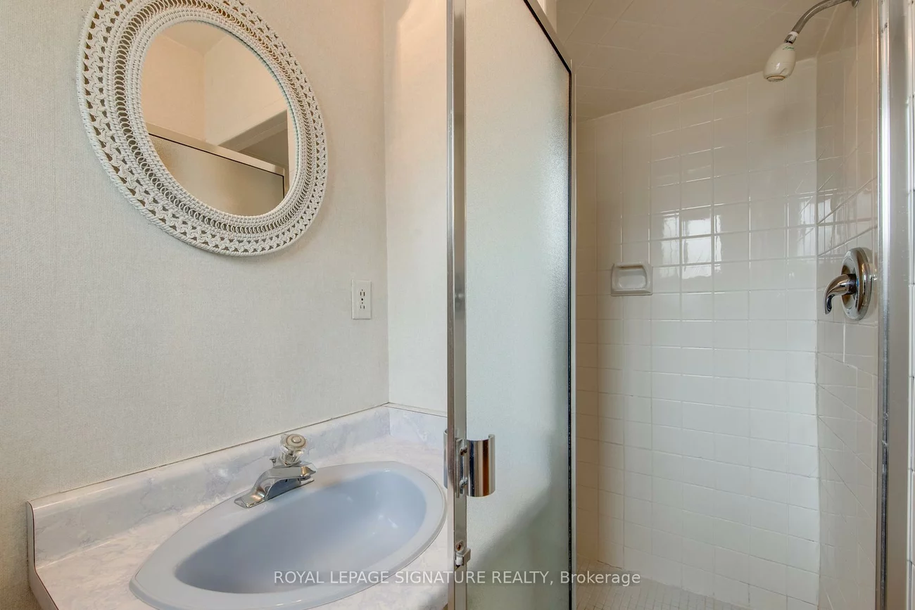 3, Rockland, Bayview Woods-Steeles, Toronto