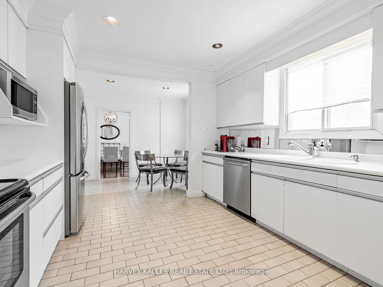 2, Silverwood, Forest Hill South, Toronto