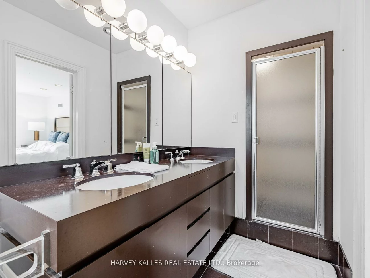 2, Silverwood, Forest Hill South, Toronto