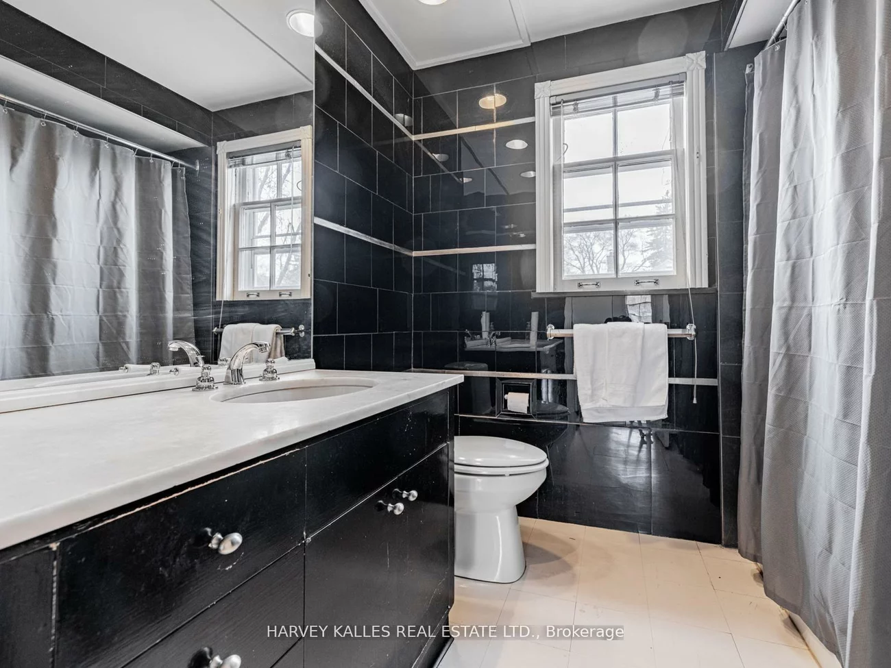 2, Silverwood, Forest Hill South, Toronto