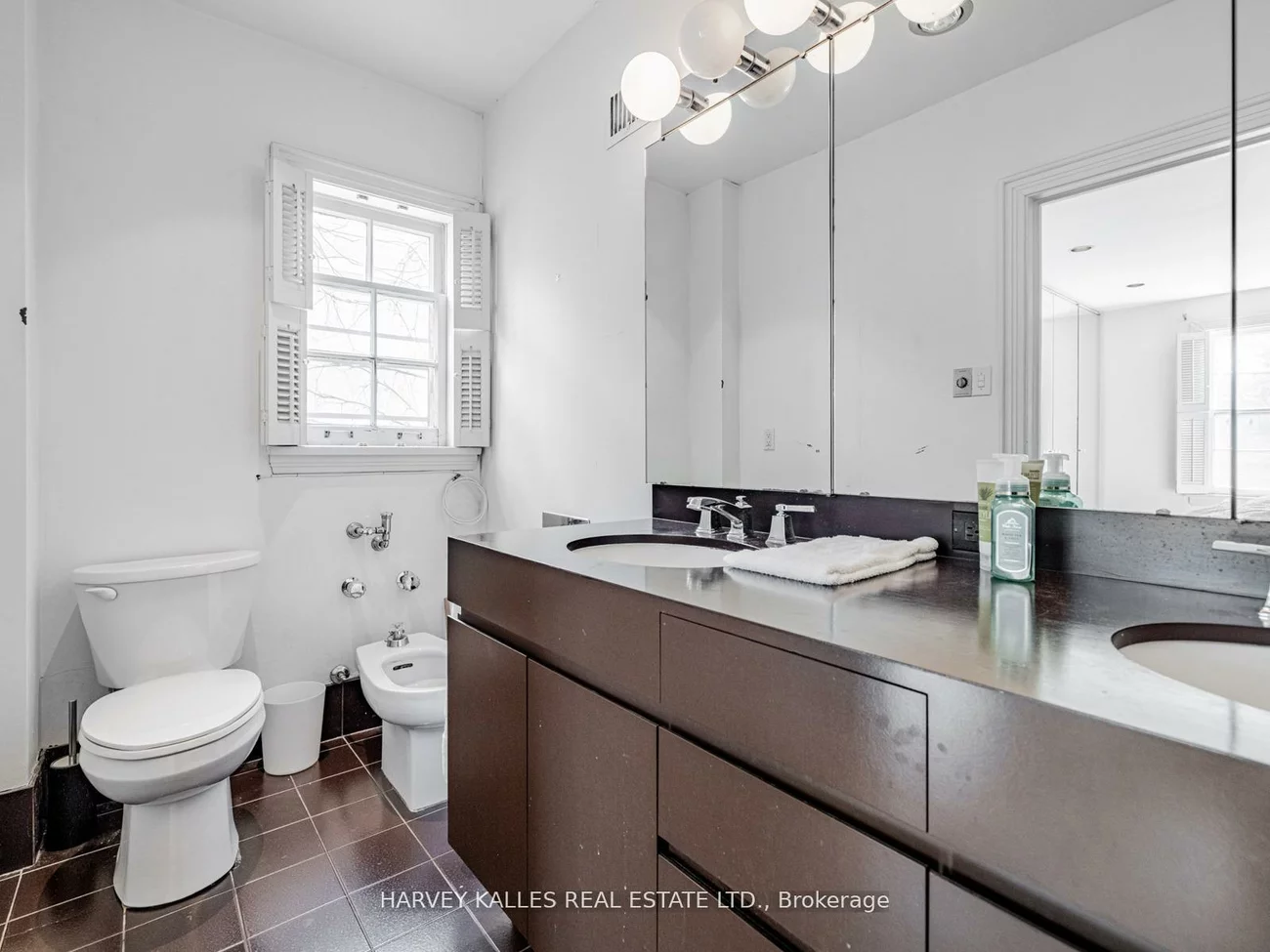 2, Silverwood, Forest Hill South, Toronto