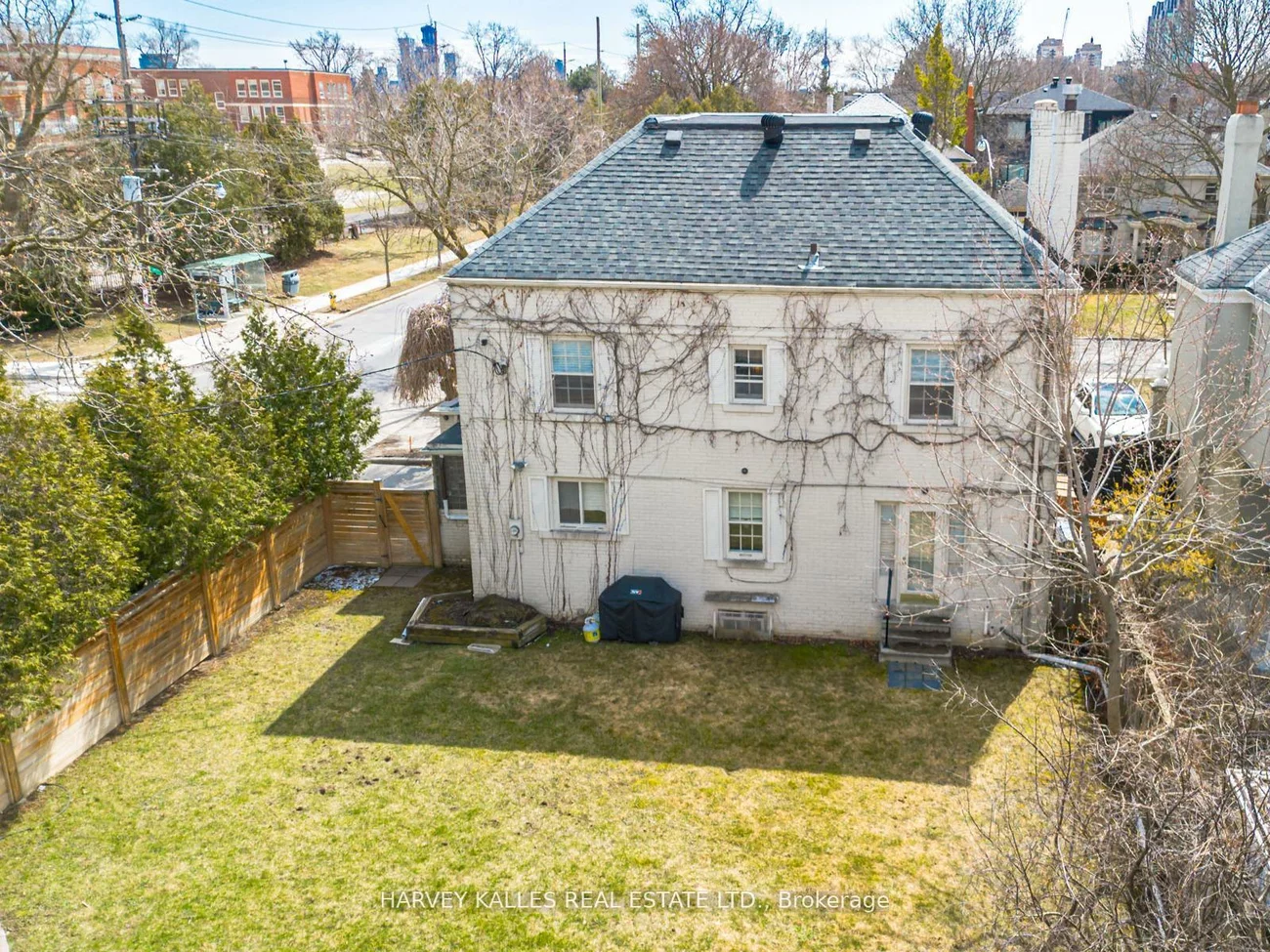 2, Silverwood, Forest Hill South, Toronto
