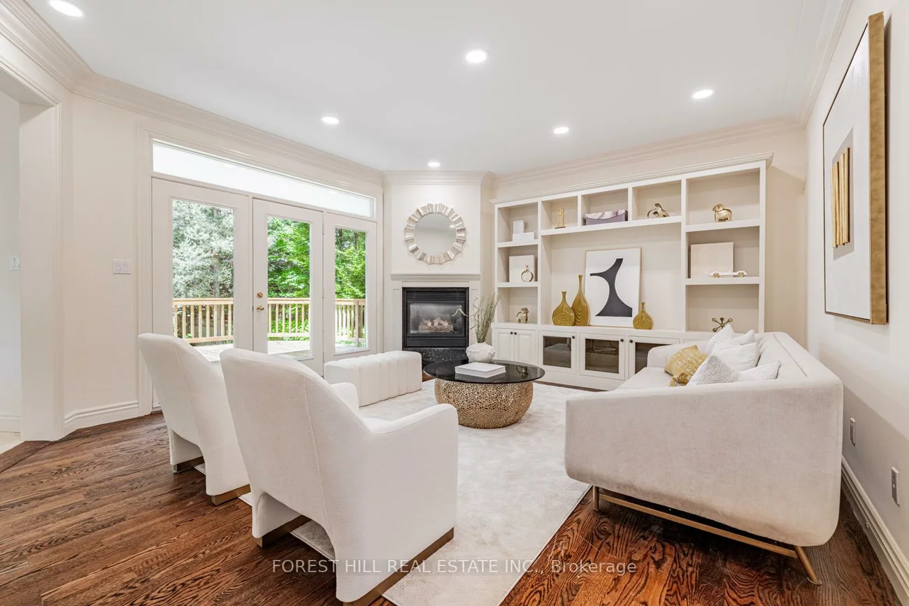 92, Munro, St. Andrew-Windfields, Toronto