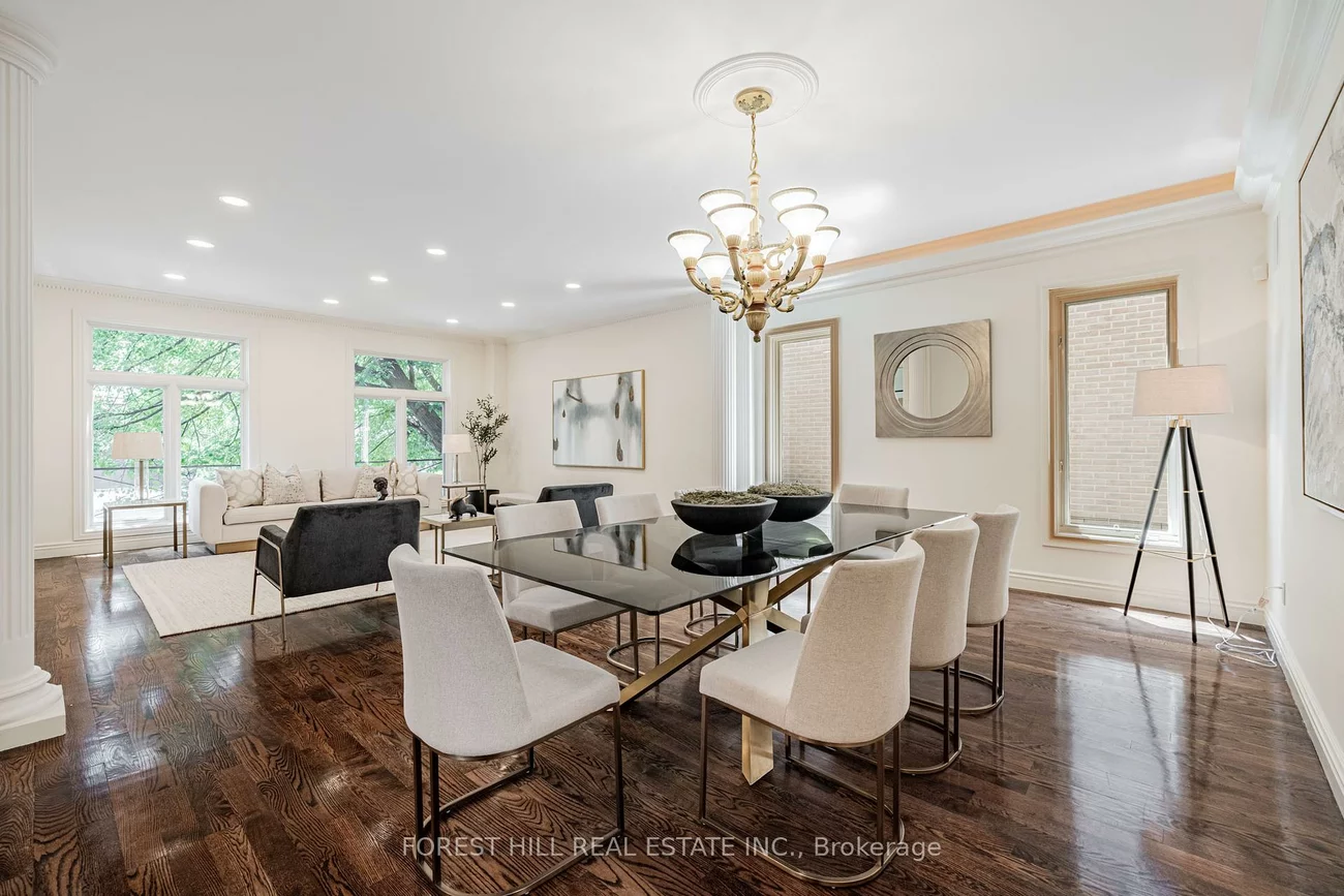 92, Munro, St. Andrew-Windfields, Toronto
