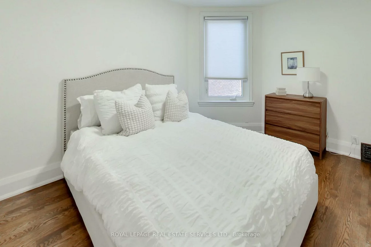 20, Margueretta, Dufferin Grove, Toronto